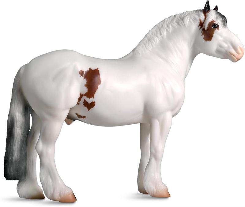 The Kentucky Horse Parks Mounted Police team does everything from security checks and greeting the public, to writing citations and directing traffic all from the saddle.