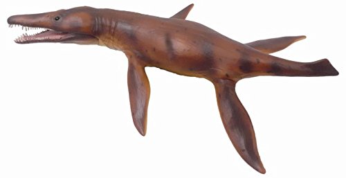 Deluxe Kronosaurus measures 12.2" L x 2.4" H making this a relatively large model, but one that can still be held comfortably by the hands of a small child. 