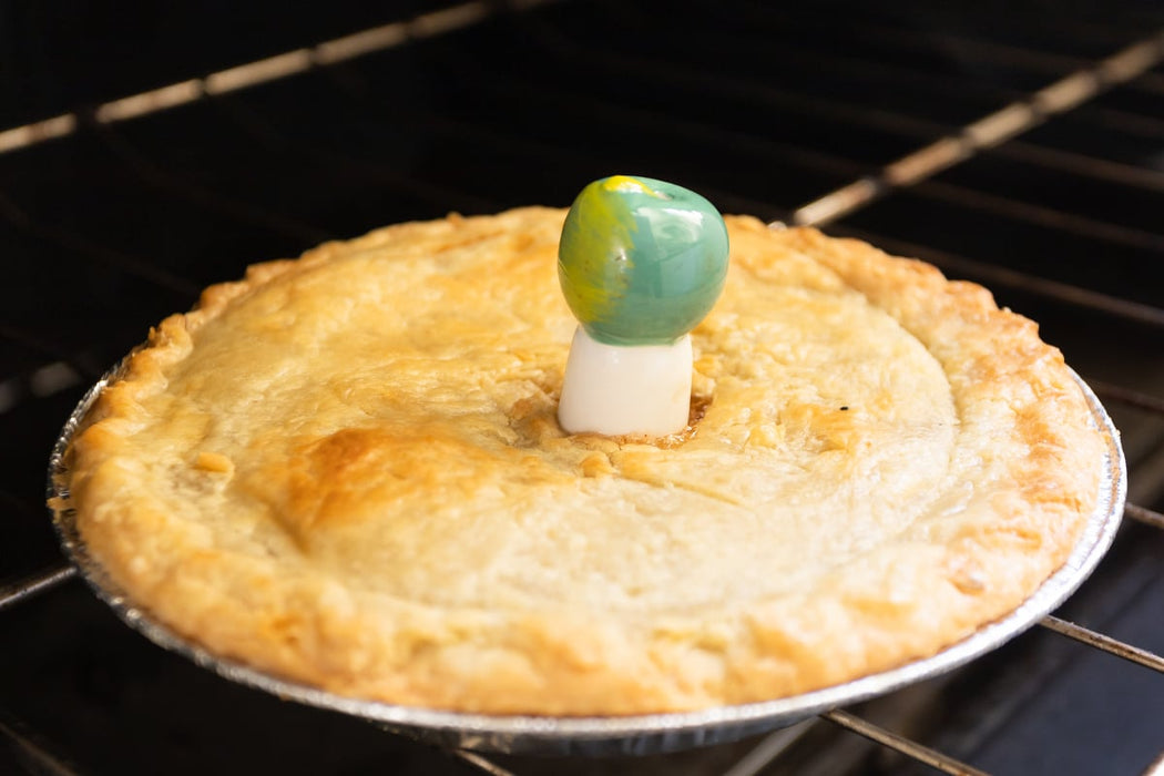 Fox Run Ceramic Apple Pie Vent – Decorative Pie Bird for Homemade Pies