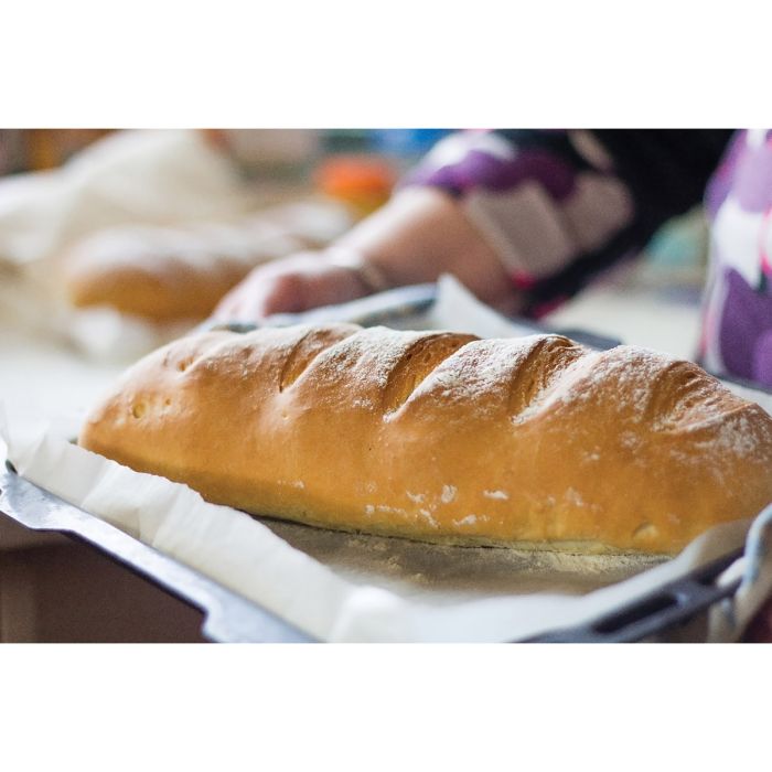 Mrs. Anderson's Baking Oval Brotform Bread-Proofing Basket with Liner