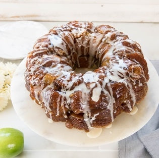 USA Pan 9.5" Fluted Bundt Cake Pan - Nonstick Bakeware